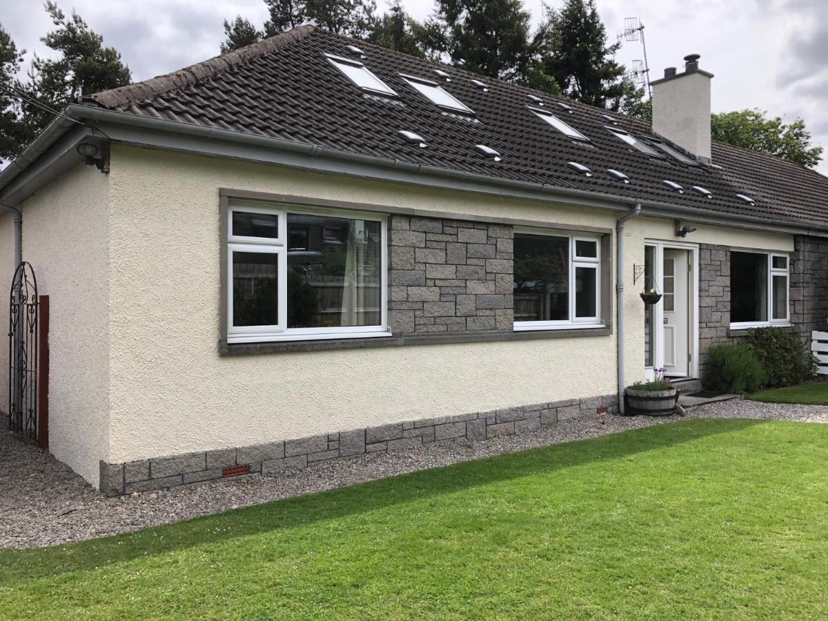 21 Craig Na Gower Avenue Villa Aviemore Eksteriør bilde